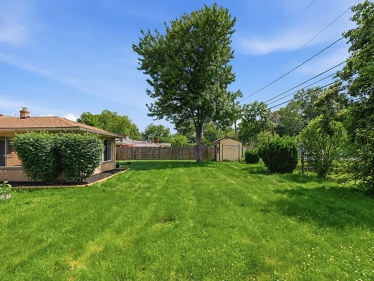 1358 Juliet Dr — Photo 7