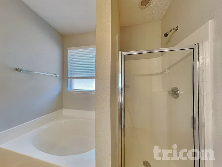 6313 Downeast Dr — Photo 10