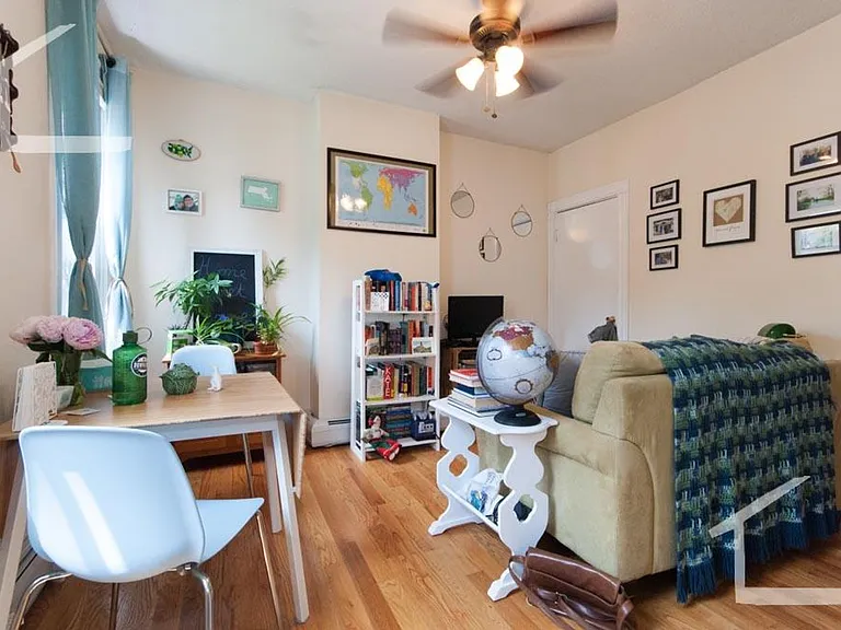 50 Cameron St #2 — Photo 8