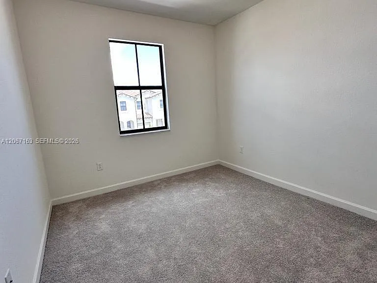 11910 SW 247th Ter — Photo 8