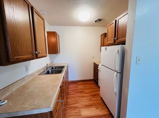 301 12th St #204, Eureka, SD 57437