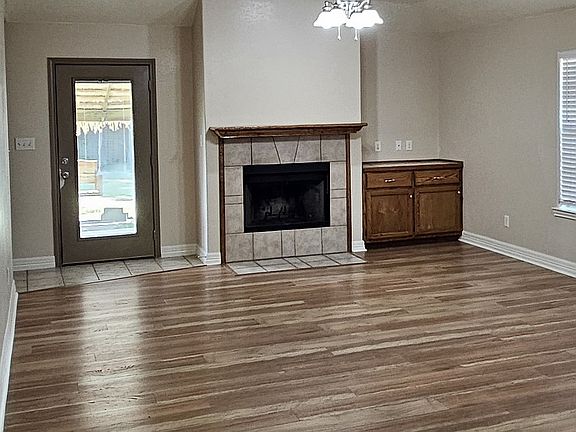 3rd image of 3211 Avenue G