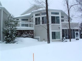 5262 Anna Ln, Middleton, WI 53562