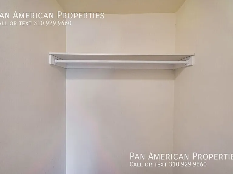 639 W 4th St #9 — Photo 32