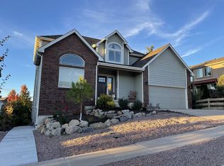 1172 Vista Oaks Dr, Colorado Springs, CO 80921