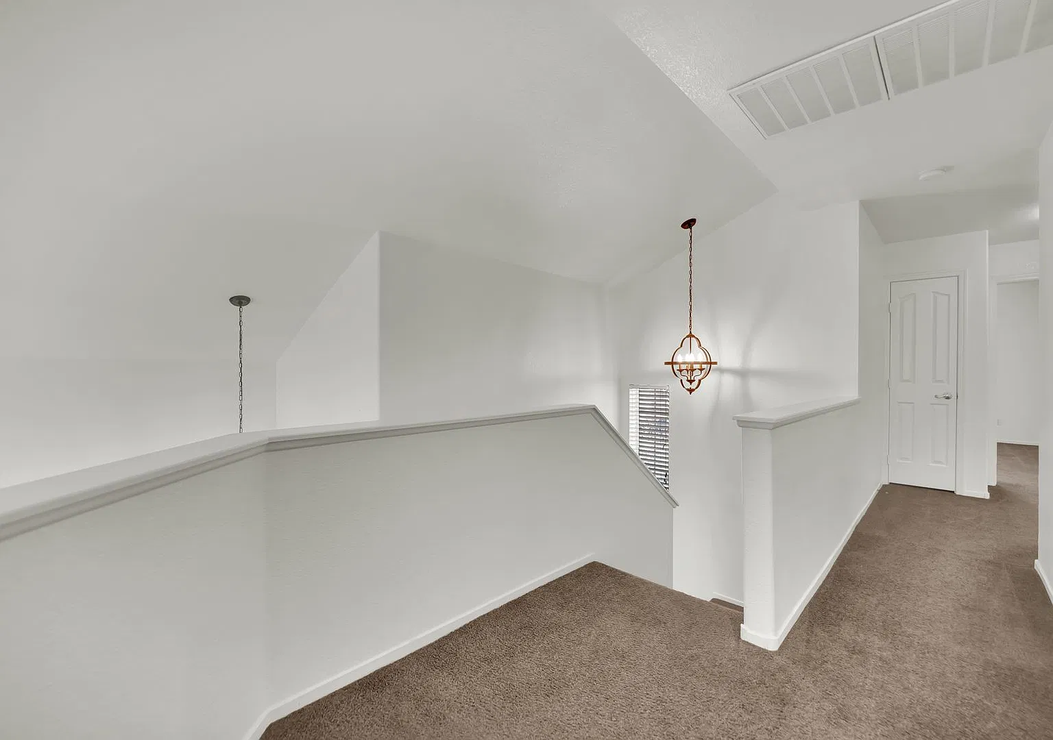 Green Valley 3 bd / 2.5 bth home — Photo 3