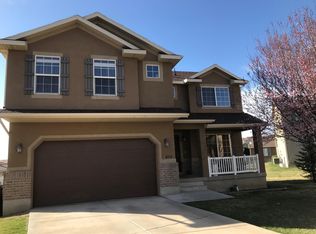 453 E Apple Blossom Dr, Pleasant Grove, UT 84062