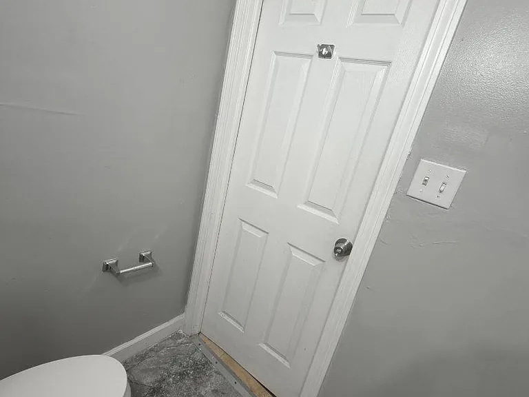 467 Allen St #101 — Photo 15