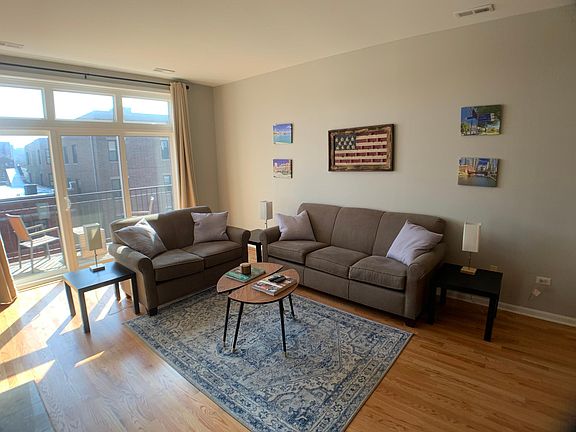 Large balcony off the living room.