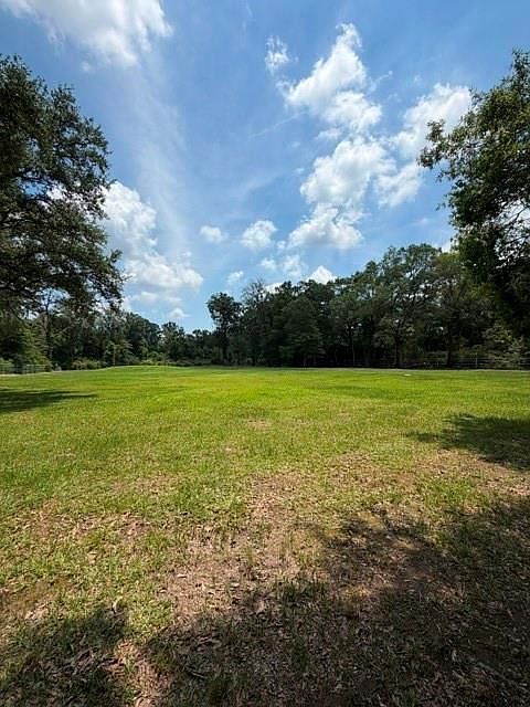 1st image of 45172 Gomez Rd