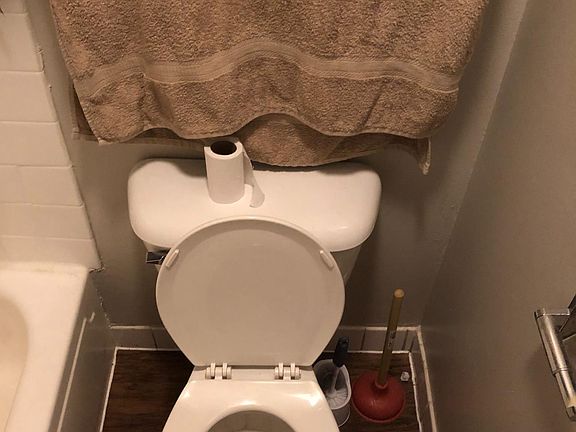 3rd image of 1722 Poplar Pl APT 107