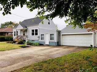 369 E Lake Ave, Barberton, OH