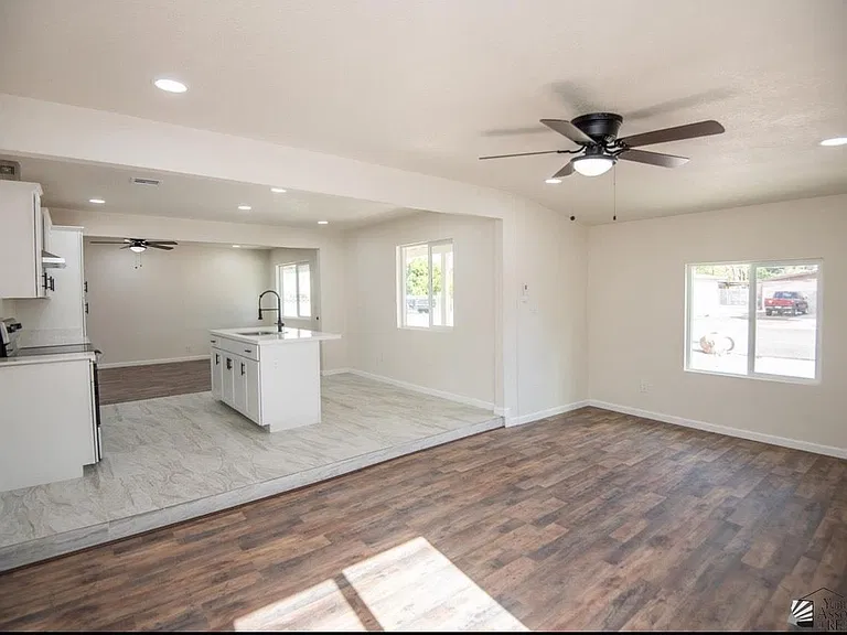 350 S Monte Vista Dr — Photo 3