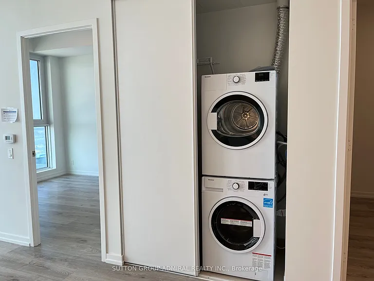 7890 Jane St #4005 — Photo 9