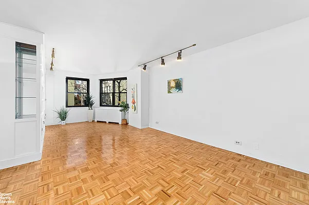 Rented by Brown Harris Stevens | media 4