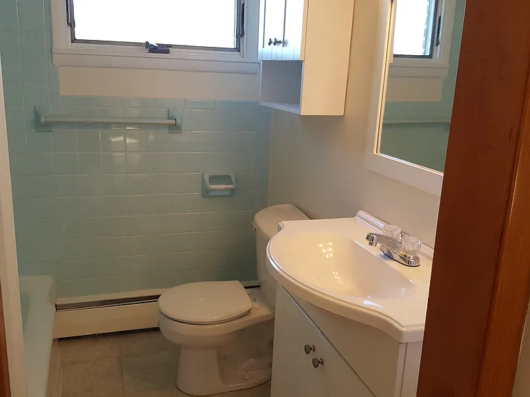 175 Victory Ave — Photo 7