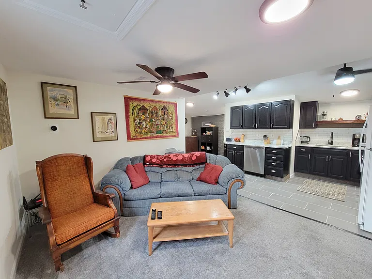 217 Pearl St #2 — Photo 31
