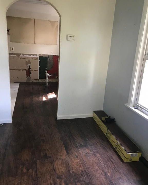 2nd image of 3743 W 140th St