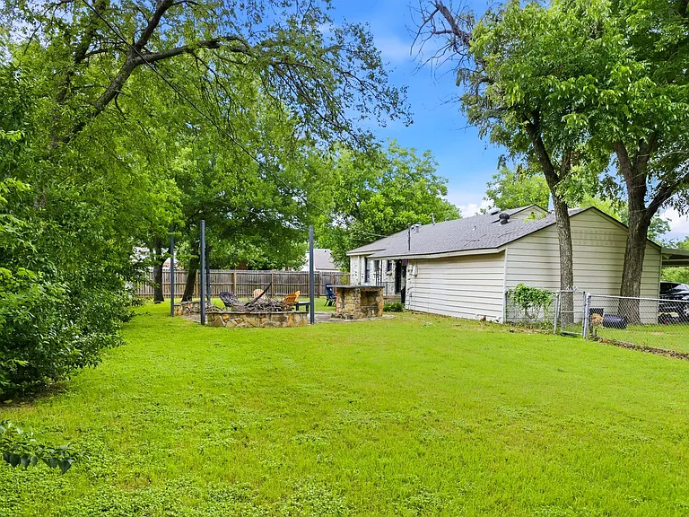 3500 Corto Ave — Photo 23