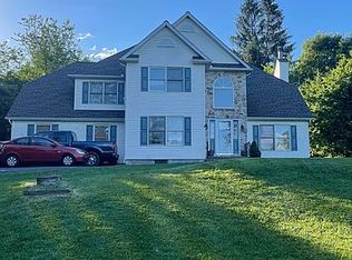 506 Kellers Ct, Stroudsburg, PA 18360