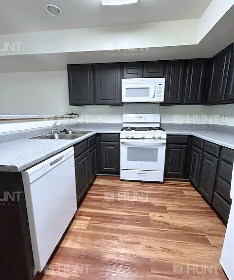 1110 Macadamia Way — Photo 4