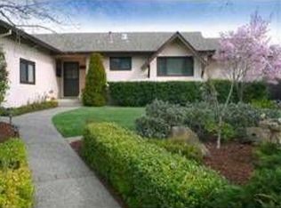 30 Stasia Dr, Novato, CA 94947