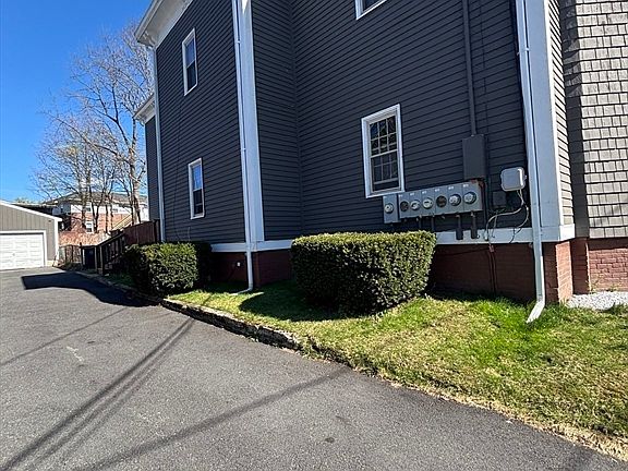 5th image of 117-119 Portland St