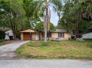 5703 Calla Dr, New Port Richey, FL 34653