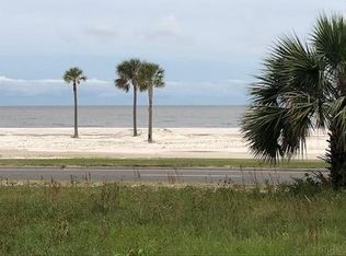 D-2W E Bch, Gulfport, MS 39501