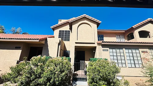 8625 E Belleview Pl Photo 1