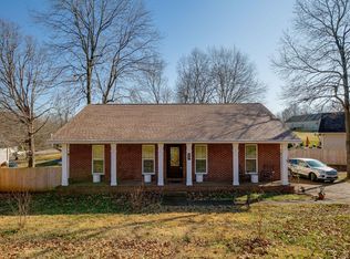 327 Forrest Dr, Greenbrier, TN 37073