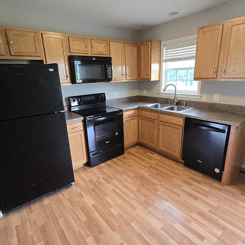 220 Hoilman Ln #252-B Photo 1