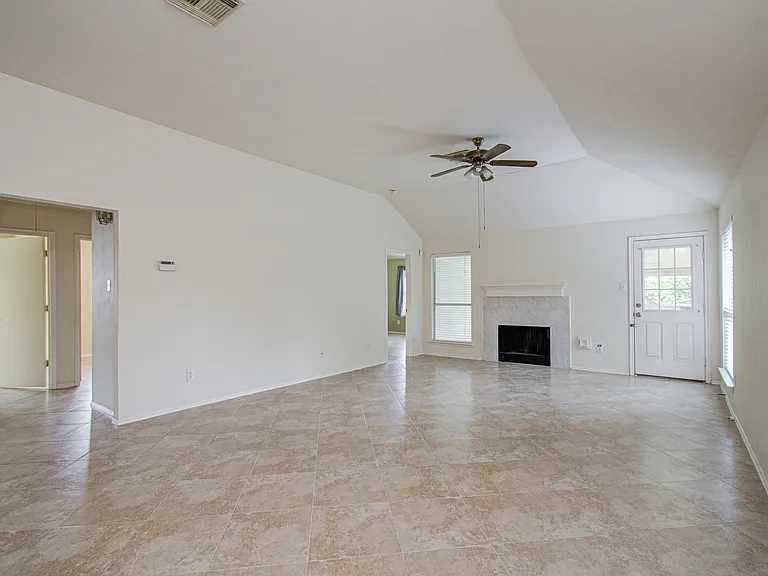 11714 Sweet Willow Ct — Photo 14