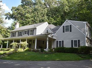 850 Hollow Rd, Wayne, PA 19087