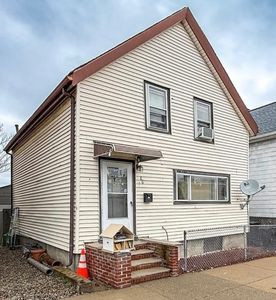 86 Wordsworth St, East Boston, MA, 02128