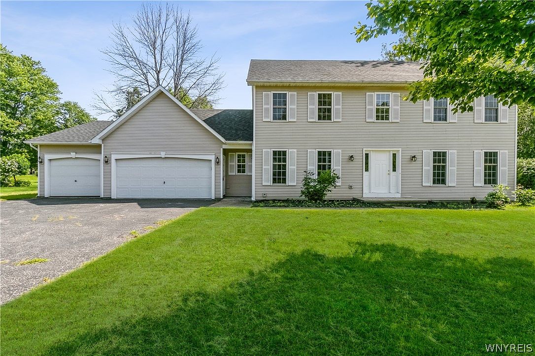 1329 Klem Rd, Webster, NY 14580 | Zillow