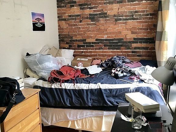 4th image of 43 Grove St APT 2