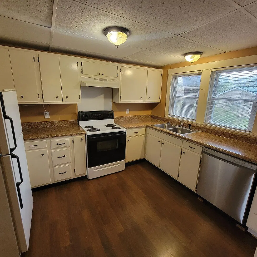 2 Bed, 2 Bath House-Cookeville City Limits — Photo 4