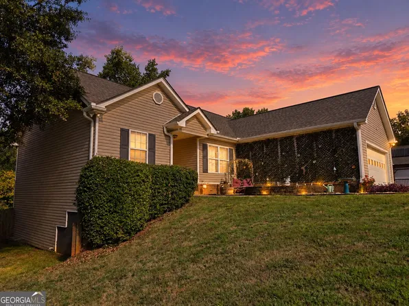 209 Clearwater Dr, Monroe, GA 30655