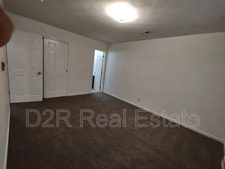7819 Southfield Dr — Photo 7