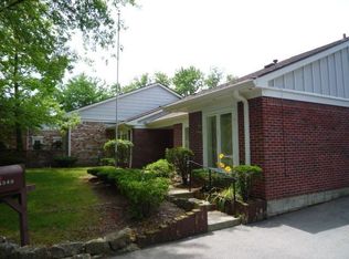 5340 Greenwillow Rd, Indianapolis, IN 46226