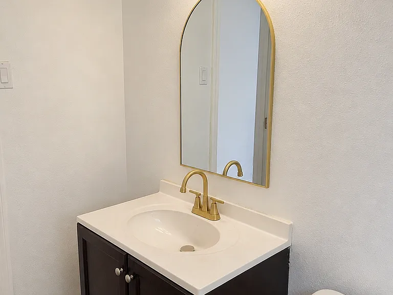 2712 Oakcliff St #6 — Photo 6