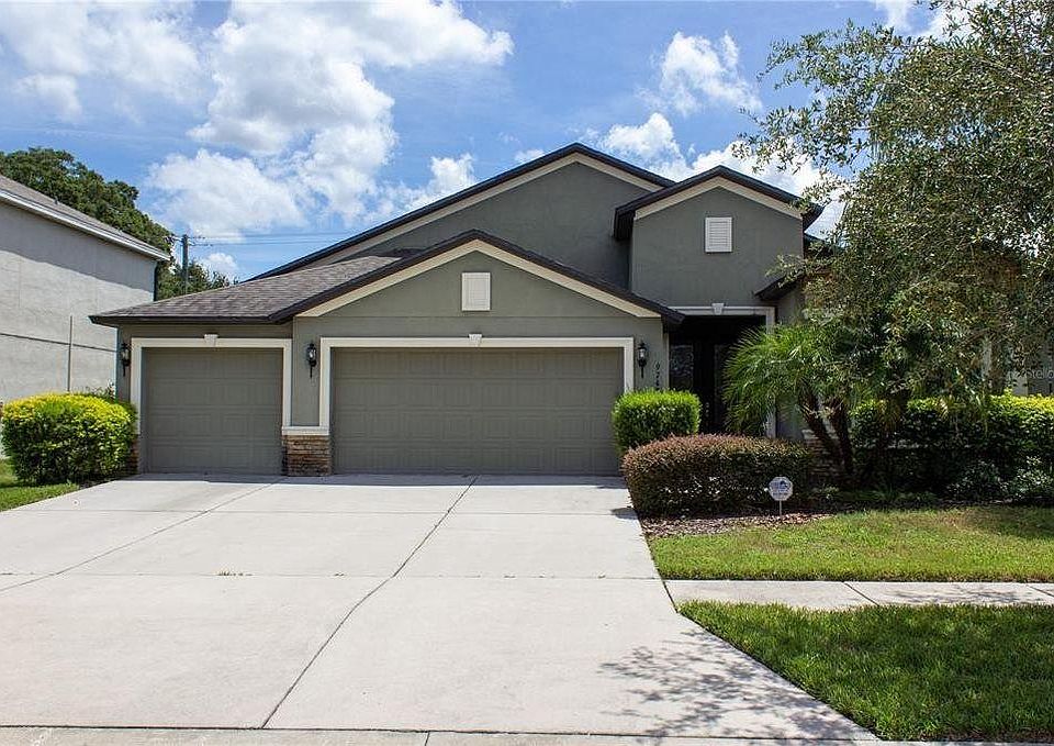 1st image of 9748 Troncais Cir