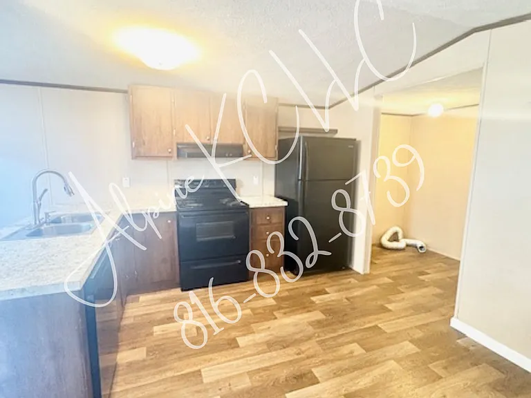 5601 SW Lakefront Ln S #37 — Photo 9