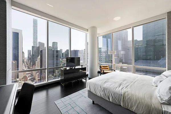 Rented by Keller Williams NYC | media 17