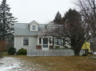 950 Boston Neck Rd, Narragansett, RI 02882
