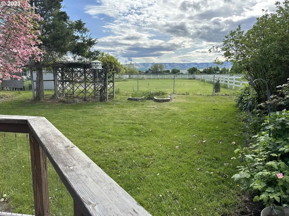 84763 Eastside Rd, Milton Freewater, OR 97862