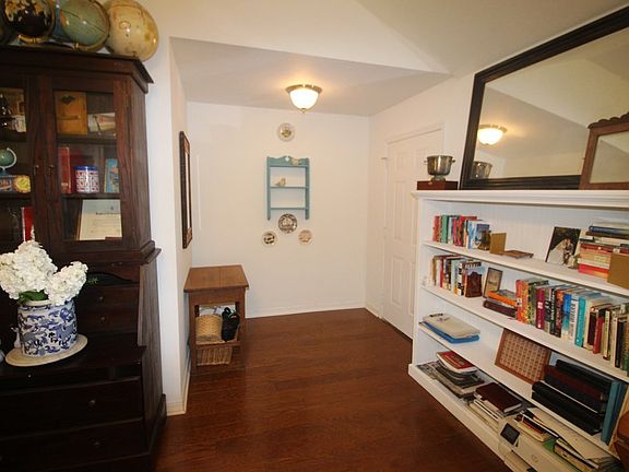 5th image of 57 Harris Estate Rd
