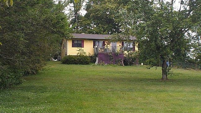 1st image of 227 Campbell St