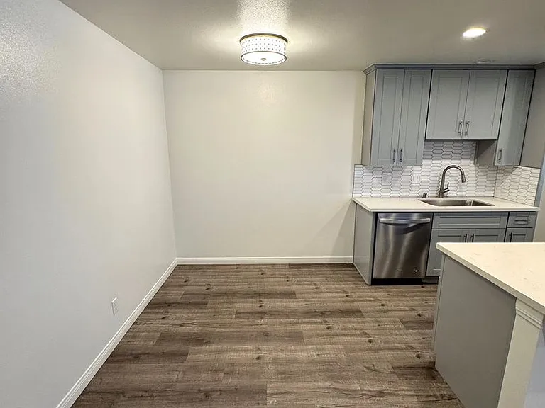 Casa Madrid Apartments — Photo 12